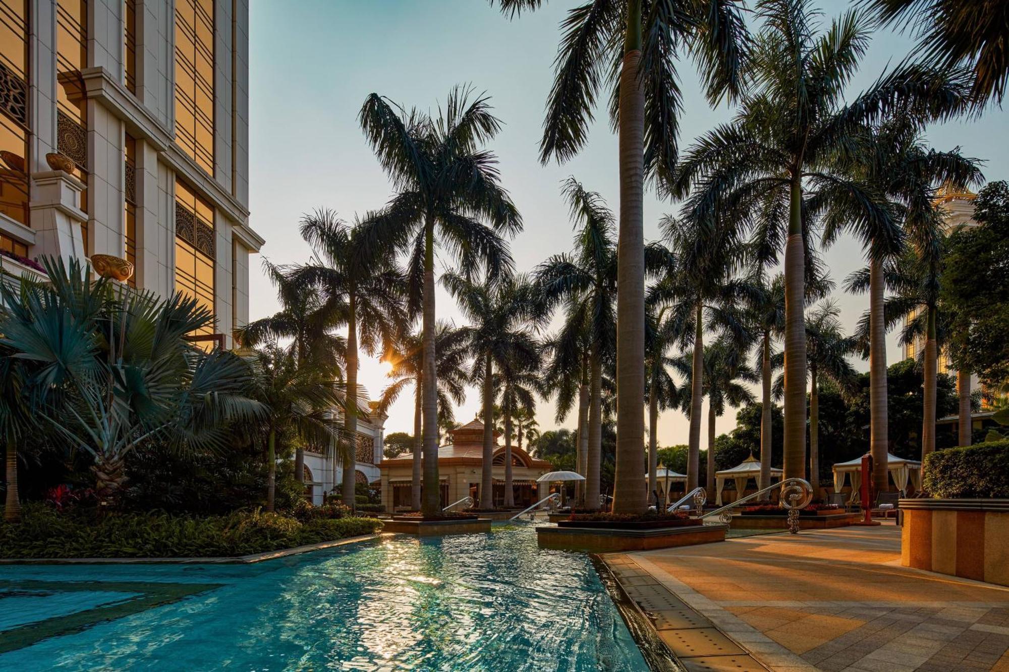 The Ritz-Carlton, Macau Hotel Exterior photo
